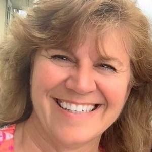 Meet your Posher, Deborah